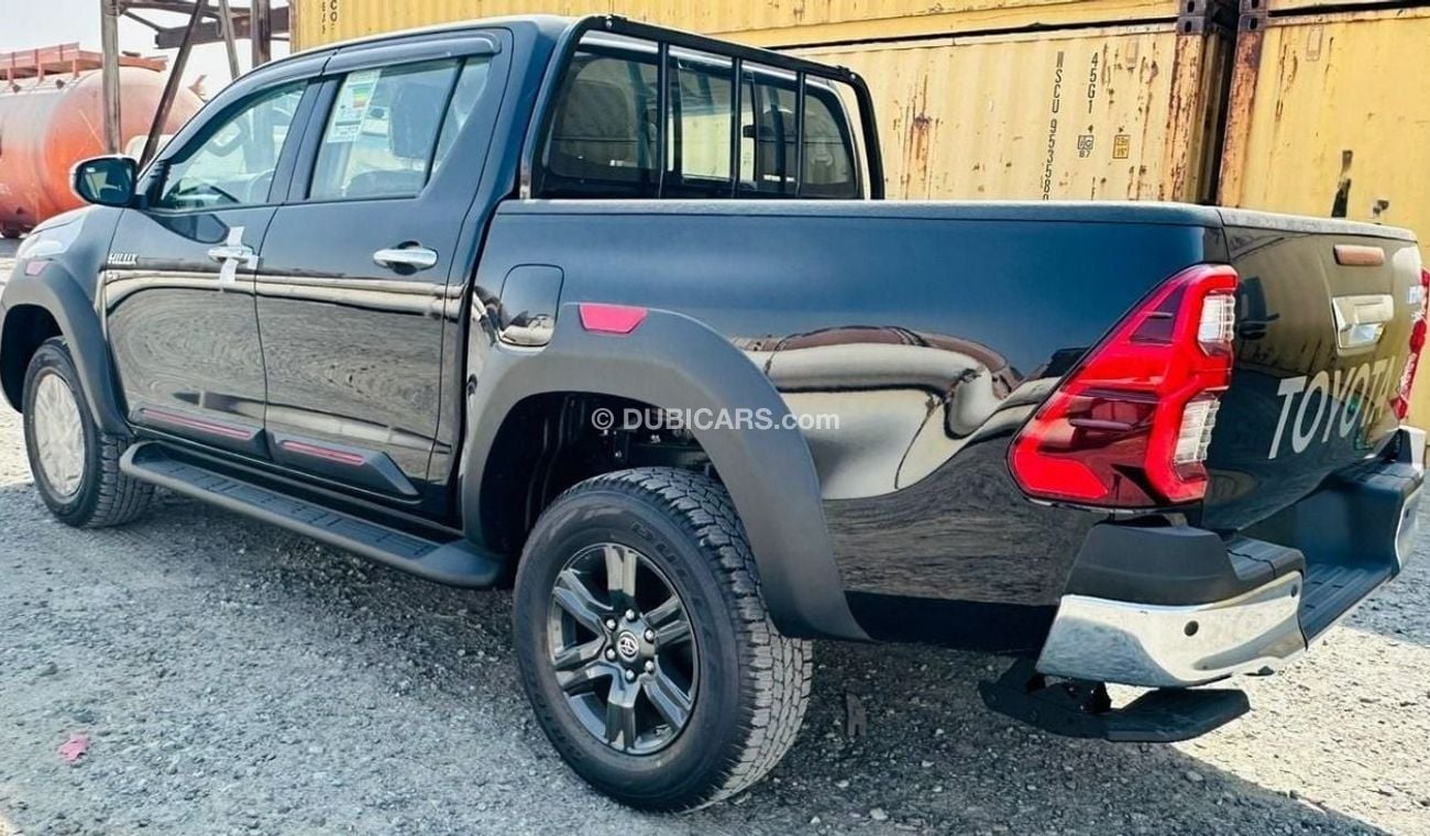 تويوتا هيلوكس DC 4.0L 4x4 6AT RED BUMPER