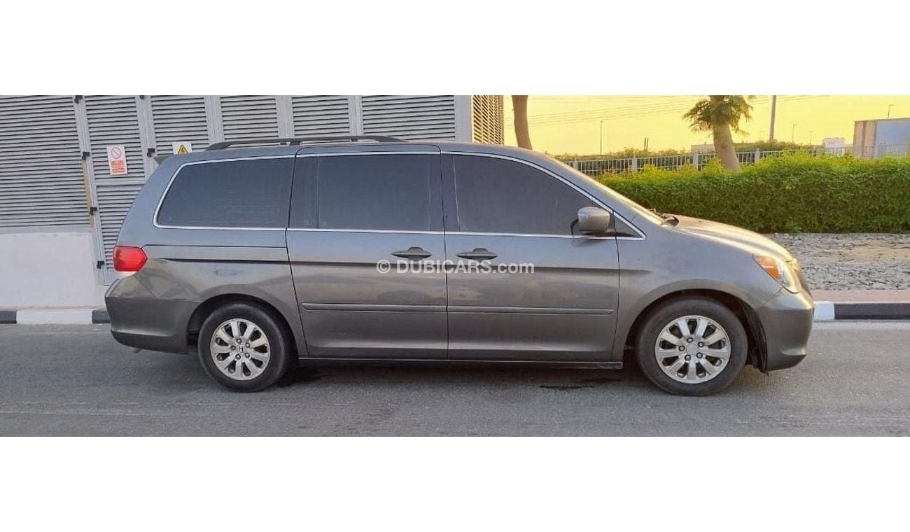 Honda Odyssey 3.5L- 6CYL EXCELLENT CONDITION