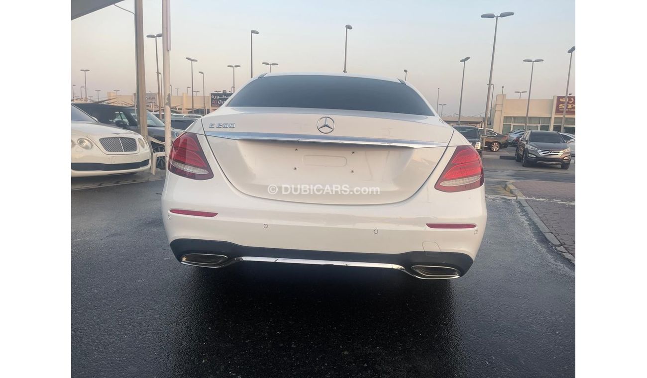 مرسيدس بنز E200 Mercedes E 200 Gulf 2017 in excellent condition, fully equipped