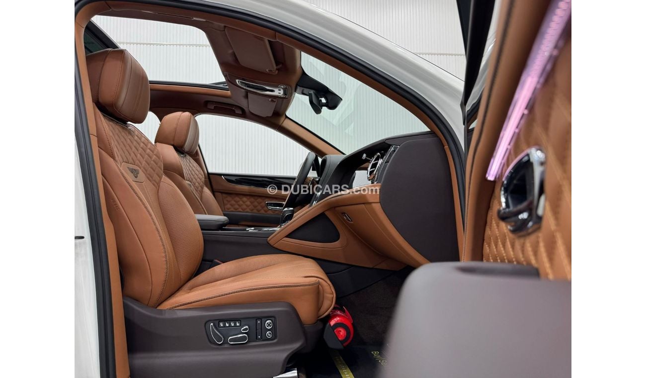 Bentley Bentayga 2021 Bentley Bentayga V8, One Year Warranty, Al-Habtoor Agency Full Service History, GCC