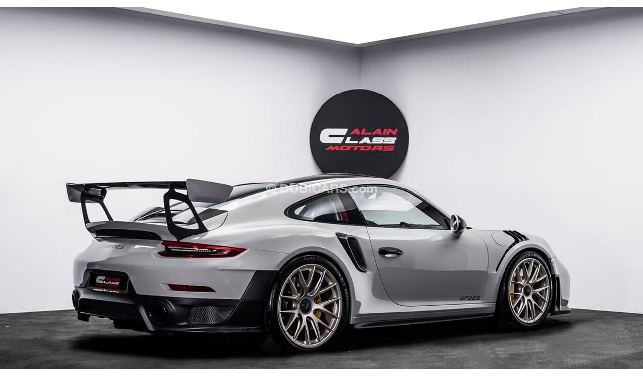 Porsche 911 GT2 RS 2018 - GCC - Under Warranty