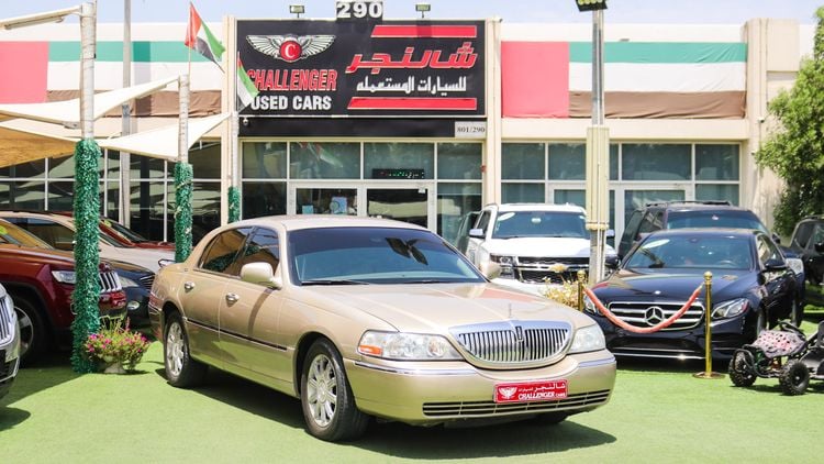 Used Lincoln Town Car For Sale In Uae Dubicars Com