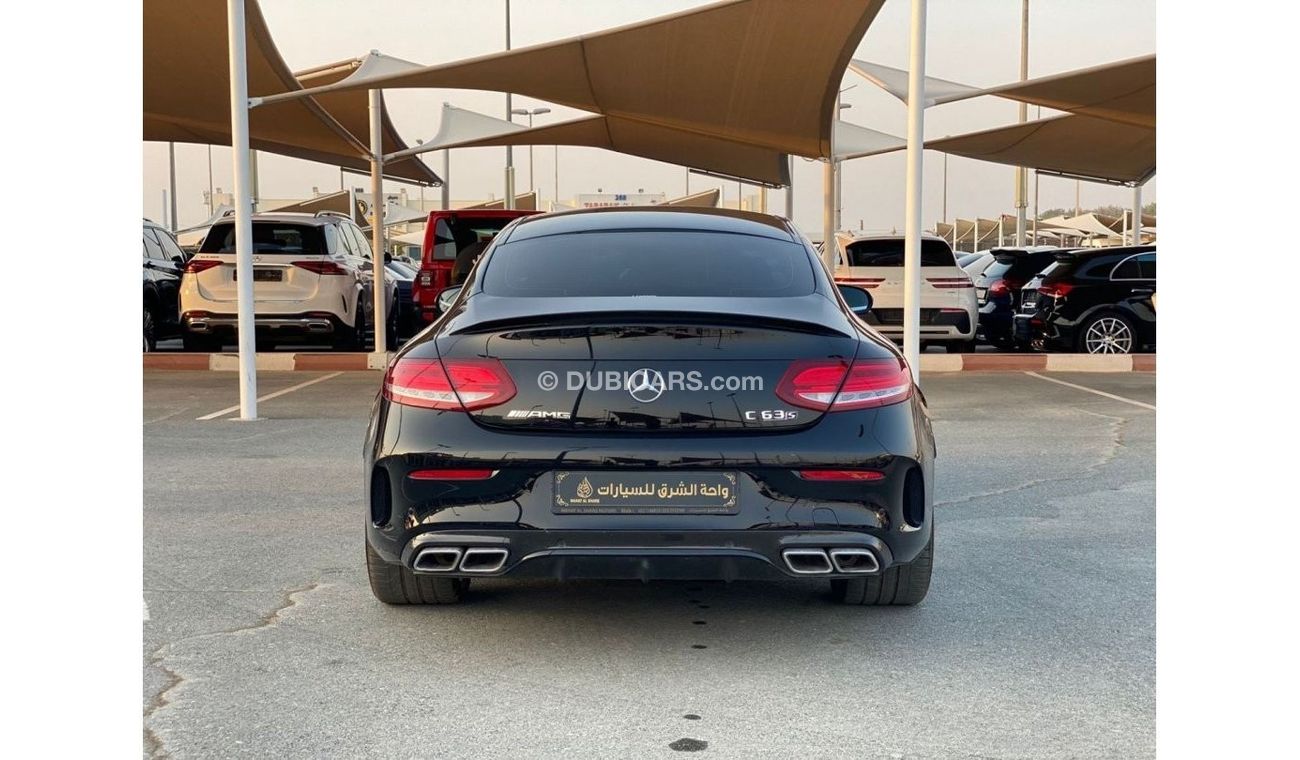 مرسيدس بنز C 63 كوبيه مرسيدس بينز C63S AMG 2018 مواصفات يابانية بحالة ممتازة