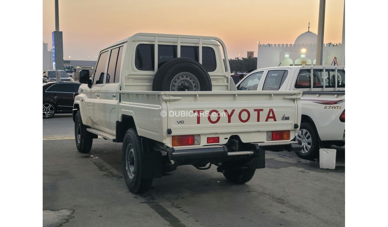 Toyota Land Cruiser Pick Up