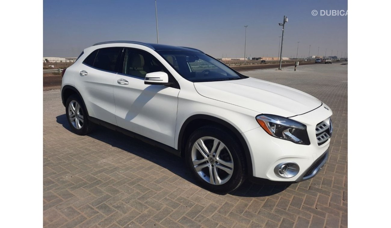 Mercedes-Benz GLA 250 Std Mercedes GLA250 2018 full option