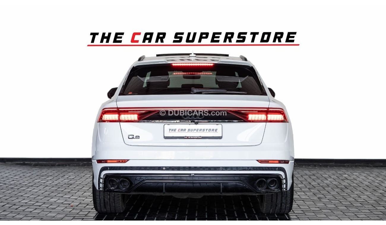 Audi Q8 55 TFSI quattro S-Line sports & Black Gloss package 3.0L (340 HP)