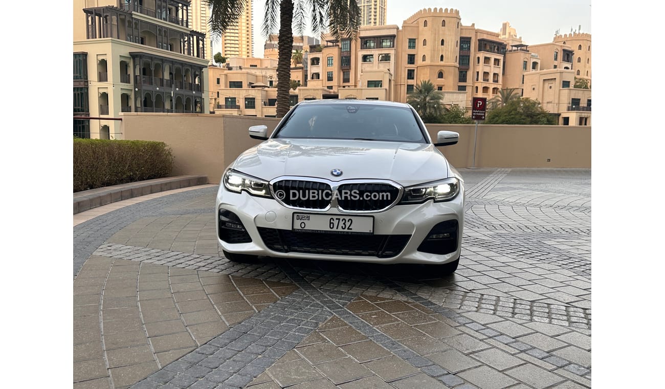 بي أم دبليو 330i