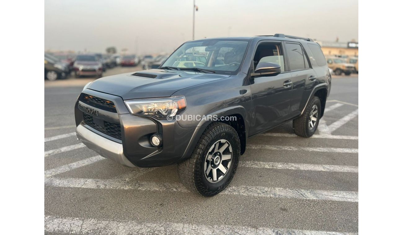 تويوتا Runner4 2019 TOYOTA 4RUNNER, TRD OFF ROAD - 4x4 - 4.0L V6 - Diff Lock and Crawl Control - 46600 Mileage