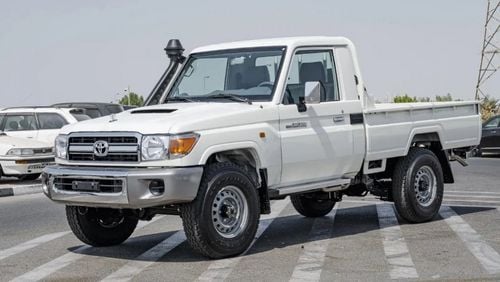 تويوتا لاند كروزر بيك آب Land cruiser single cabin 4.5L diesel