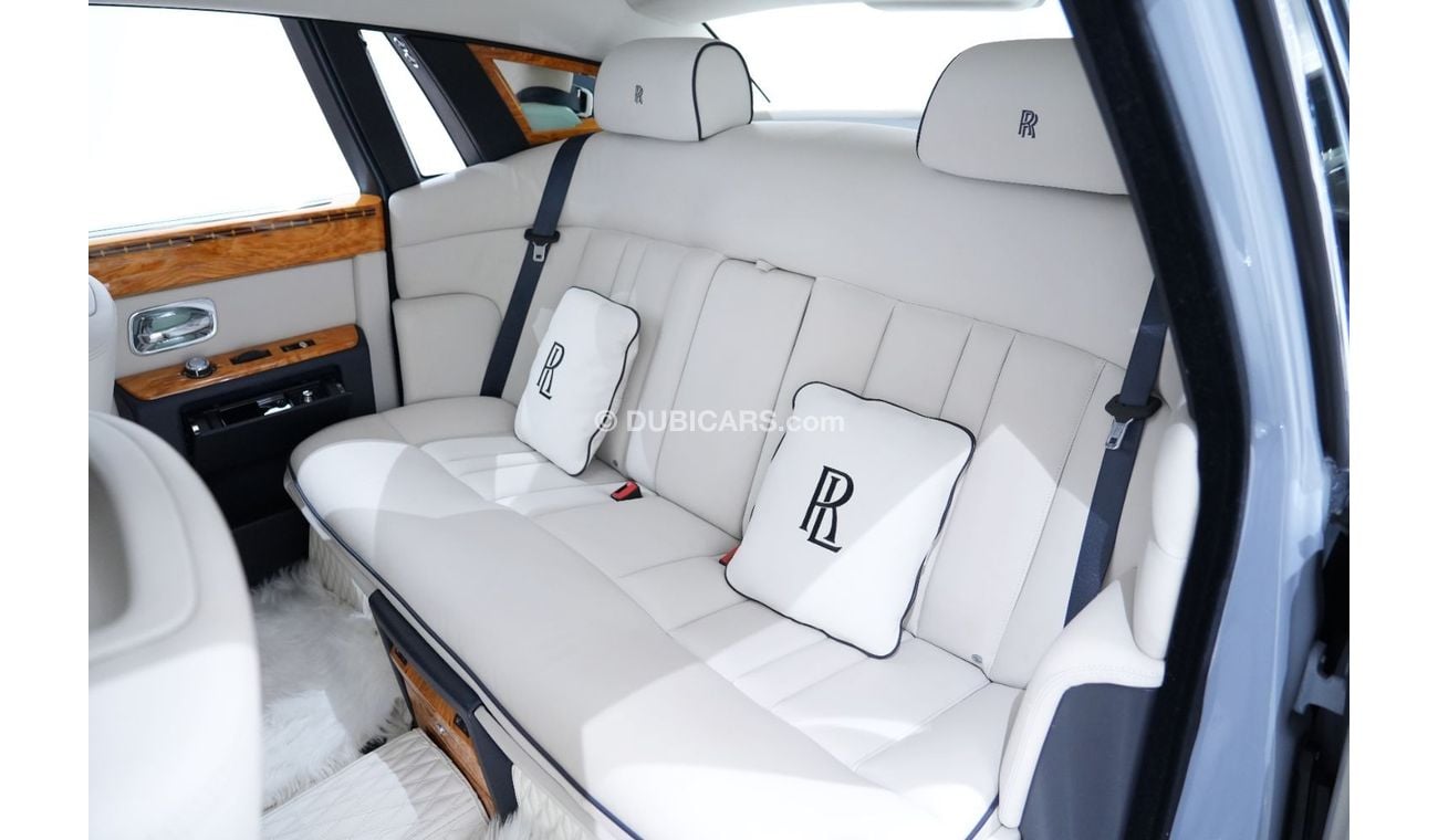 رولز رويس فانتوم Std 6.8L Sedan 2014 ROLLS ROYCE PHANTOM 61000 KM GCC