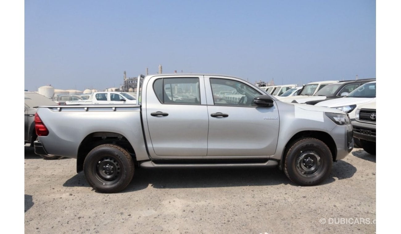 تويوتا هيلوكس TOYOTA HILUX 2.4L 4x4 DOUBLE CABIN MANUAL