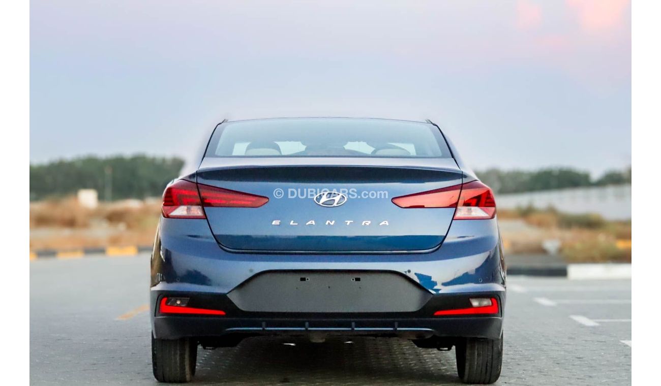 هيونداي إلانترا GL 1.6L hyundai elantra 1.6L 2019 GCC accident free in excellent condition 833 P.M