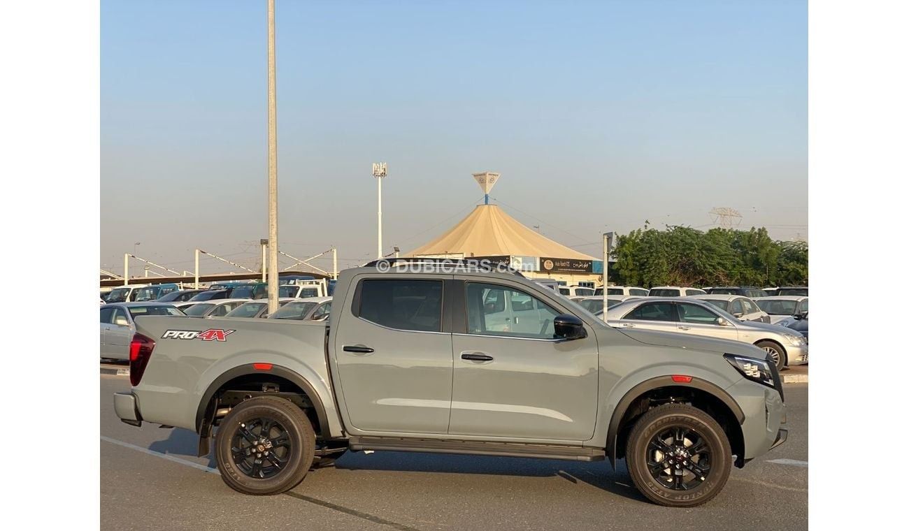 Nissan Navara Nissan Navara PRO4X