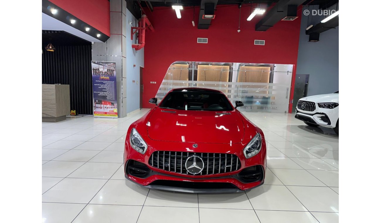 مرسيدس بنز AMG GT