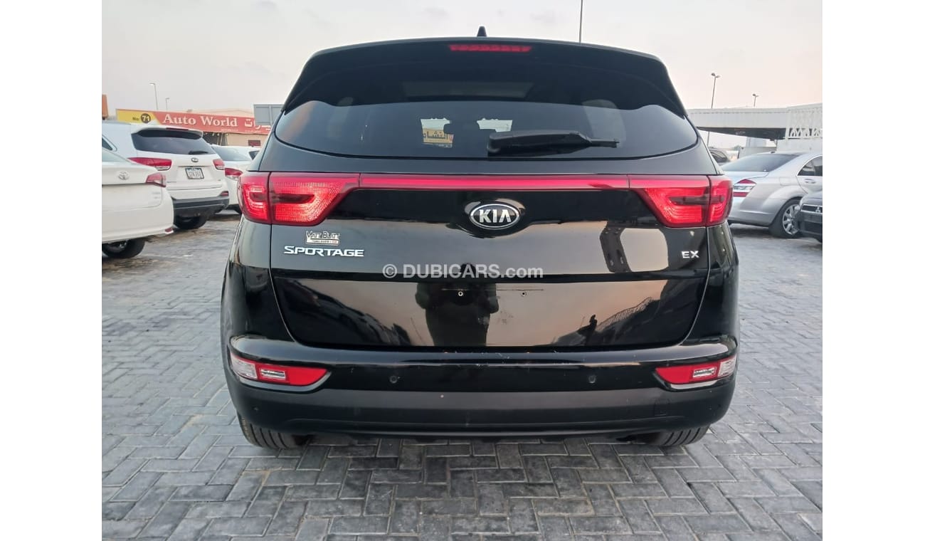 كيا سبورتيج Kia Sportage 2017 EX