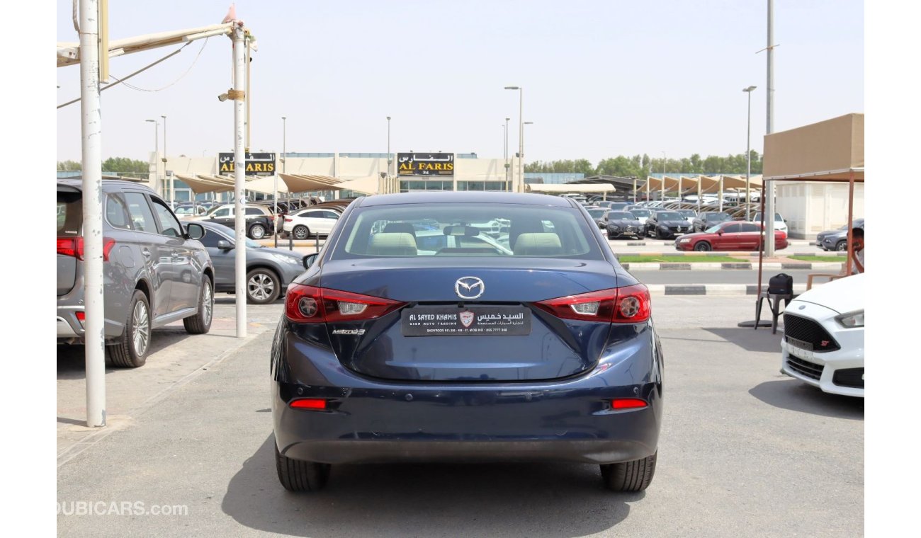 Mazda 3 Luxury Plus ACCIDENTS FREE - GCC - ORIGINAL PAINT - MID OPTION - PERFECT CONDITION INSIDE OUT