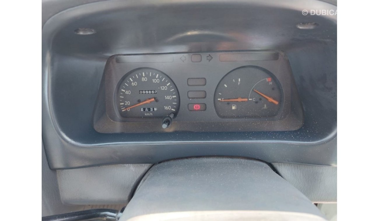 تويوتا لايت آيس TOYOTA LITEACE RIGHT HAND DRIVE(PM72188)