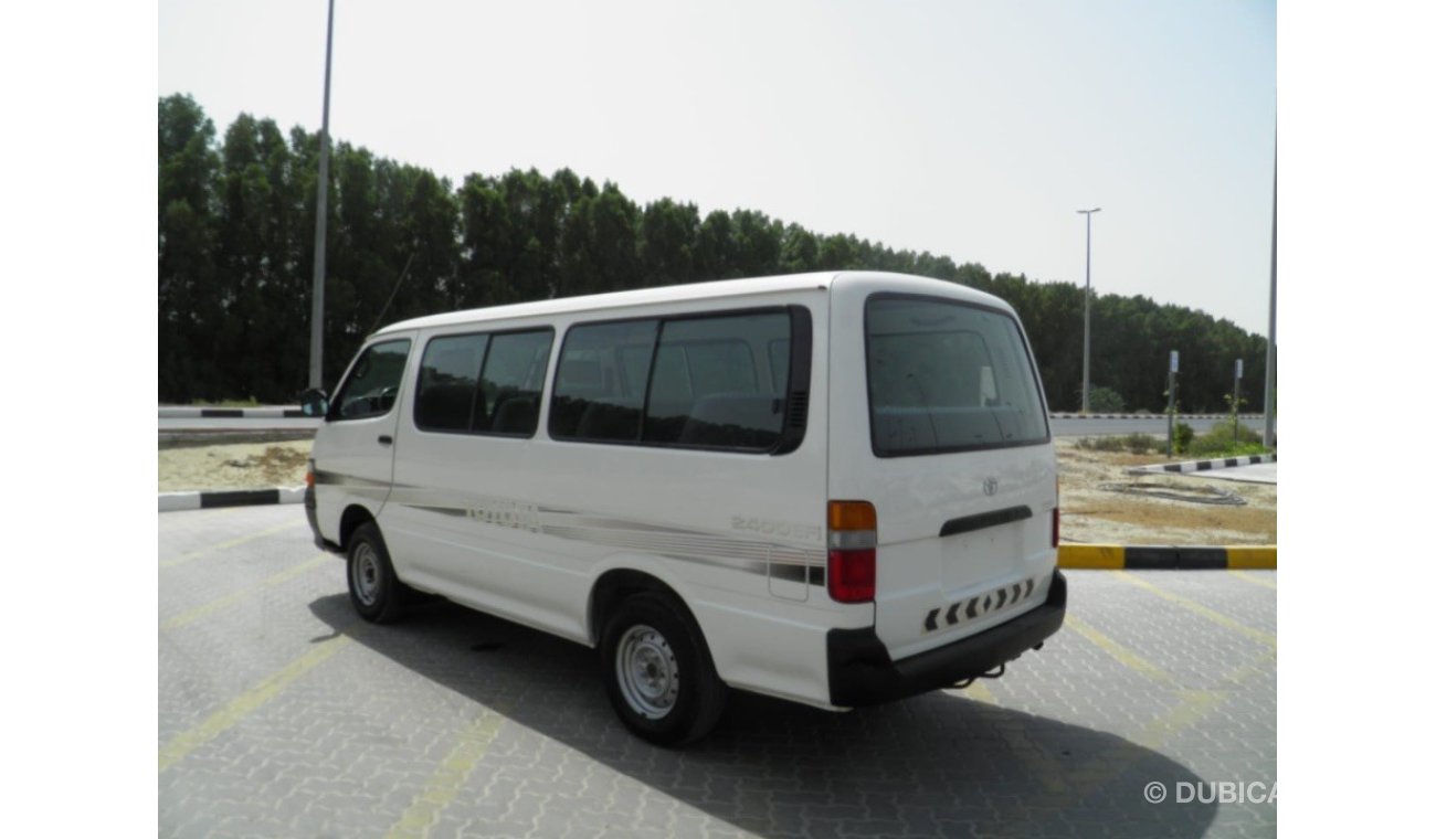 Toyota Hiace 2004 ref #686