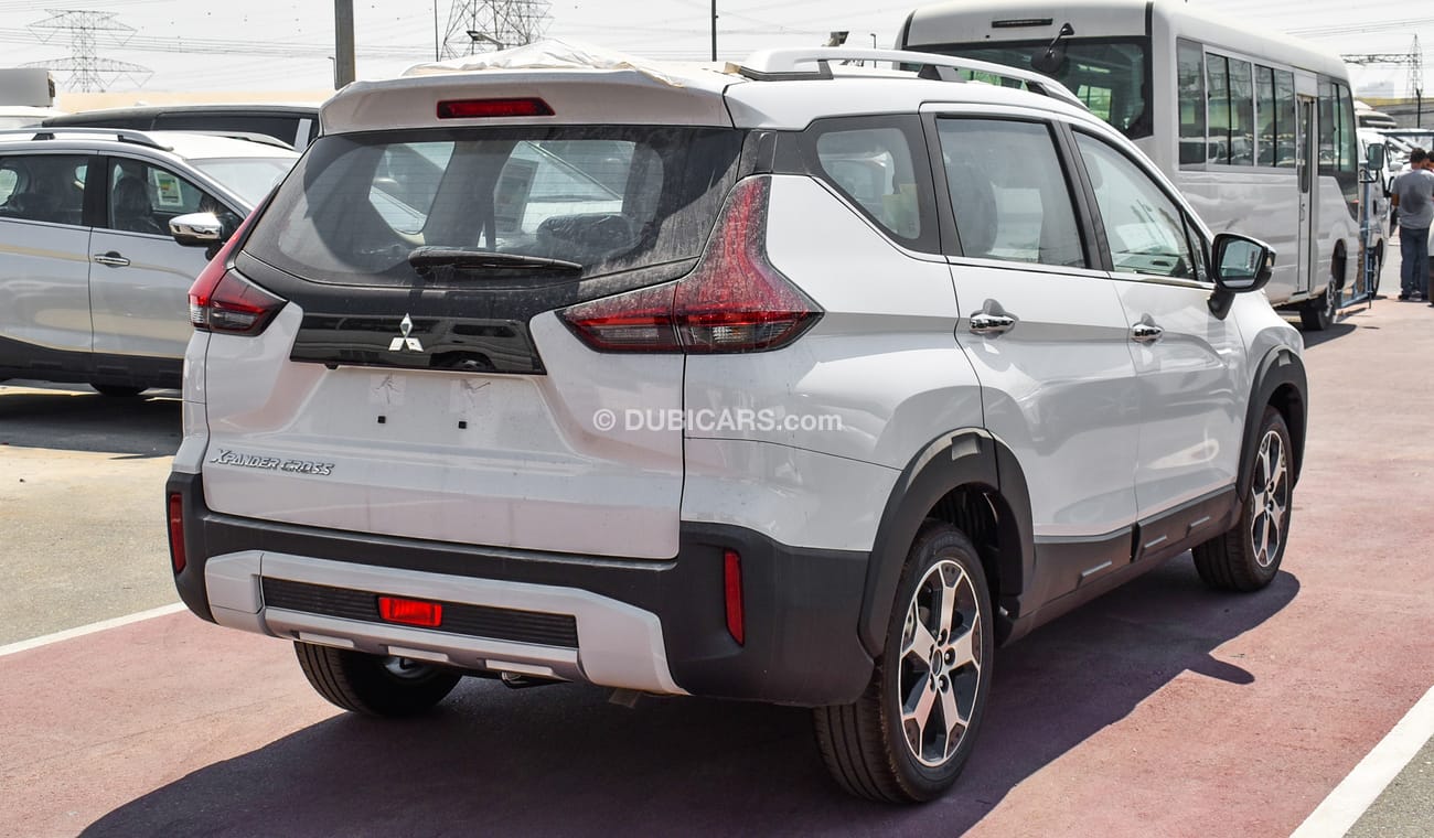 Mitsubishi Xpander CROSS