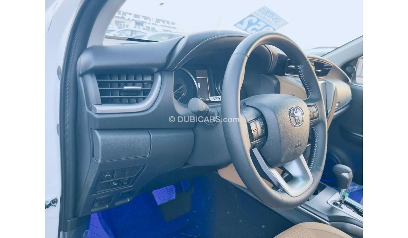 تويوتا فورتونر TOYOTA FORTUNER 2.8L DIESEL 4WD SR5 2024 MODEL (with radar and 360 degree cameras)