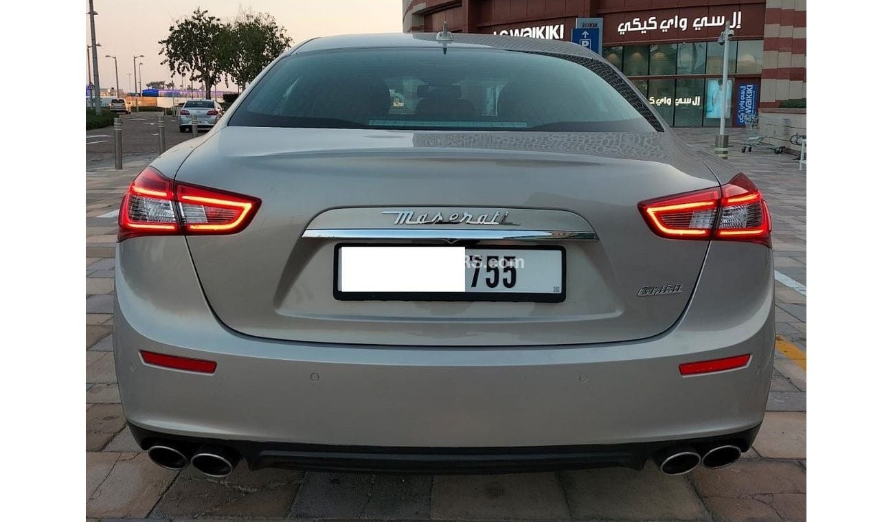 Maserati Ghibli Std