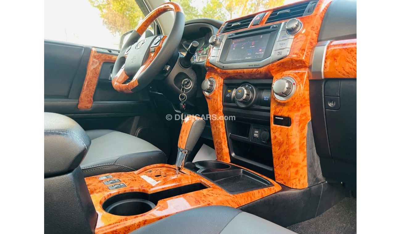 تويوتا Runner4 2018 Toyota 4runner 7 seater sunroof