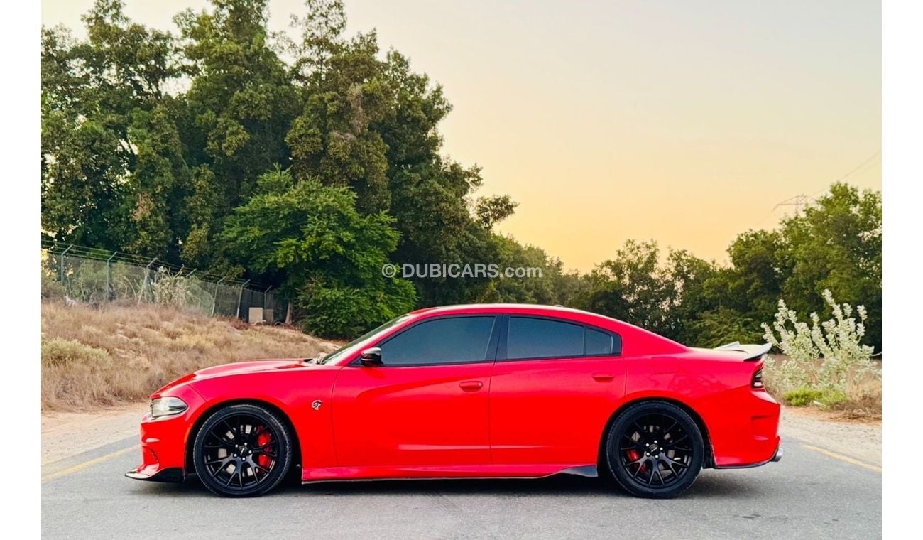 دودج تشارجر SRT Hellcat 6.2L (707 HP) ONLY/3300/- AED MONTHLY INSTALLMENT WITH ZERO DOWN PAYMENT