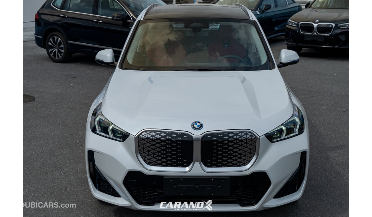 بي أم دبليو iX1 BMW iX1 xDrive 30L M Sport Kit 2024