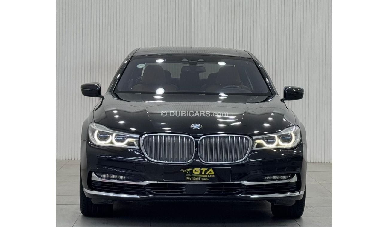 بي أم دبليو 750Li xDrive (450 HP) 2017 BMW 750Li xDrive, Warranty, Sep 2025 BMW Service Pack, Fully Loaded, GCC