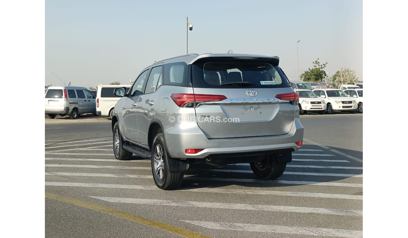 Toyota Fortuner EXR, 2.7L Petrol, Alloy Rims, Rear Parking Sensor, Rear A/C, 4WD (LOT 5343)