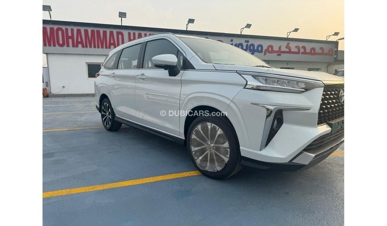 تويوتا فيلوز 1.5L PETROL 2023 GCC