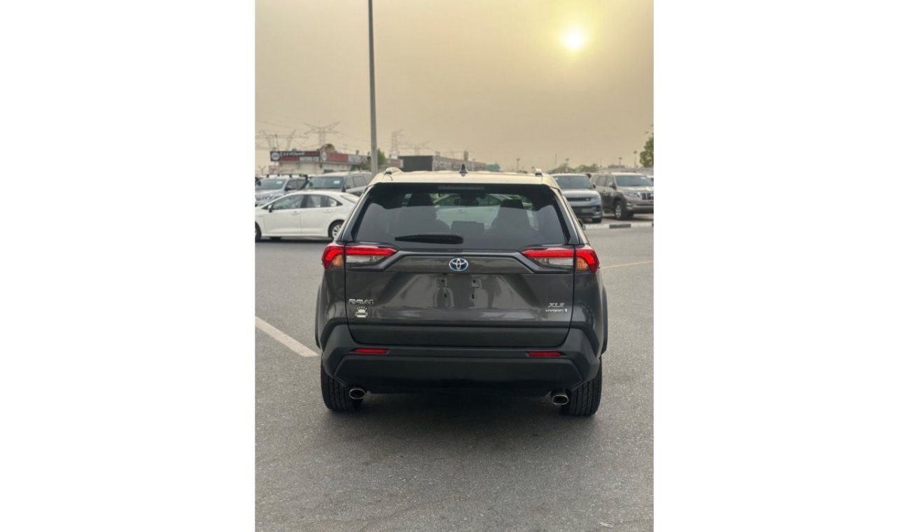 تويوتا راف ٤ TOYOTA RAV4 Hybrid XLE