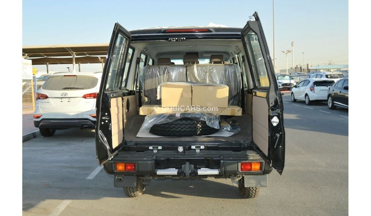 تويوتا لاند كروزر هارد توب LX Hard Top 5 Doors