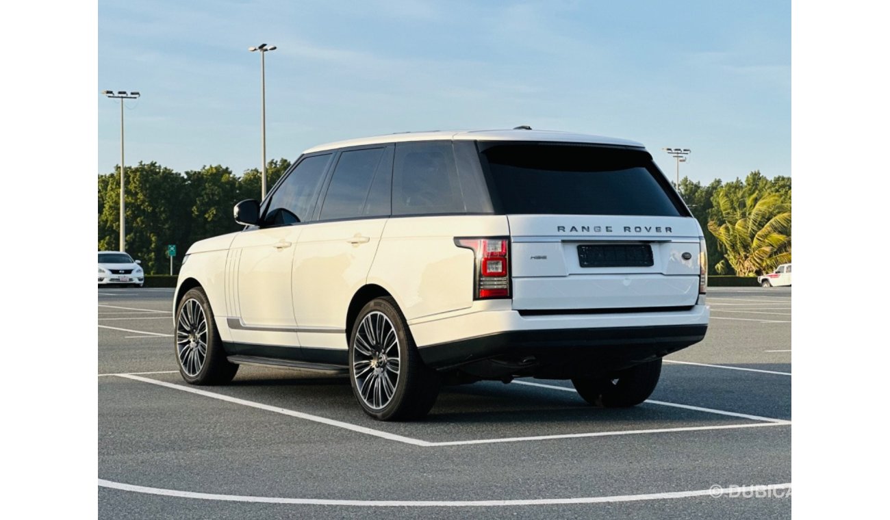 لاند روفر رانج روفر إتش أس إي RANG ROVER VOUGE MODEL 2015 GCC SPACE