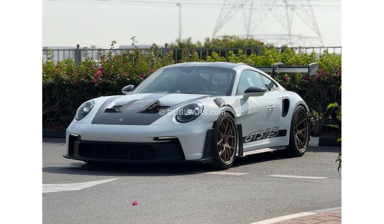 Porsche 911 GT3 RS 4.0L (520 HP) Coupe GCC SPEC UNDER WARRANTY