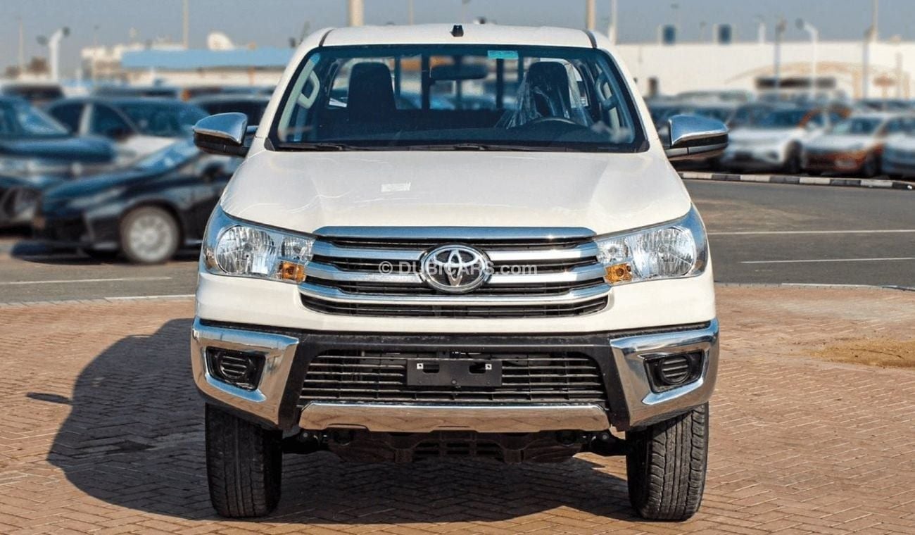 تويوتا هيلوكس HILUX 2.4L MT