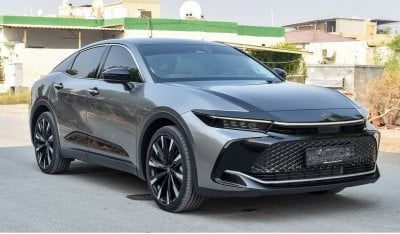 تويوتا كراون Hybrid AWD