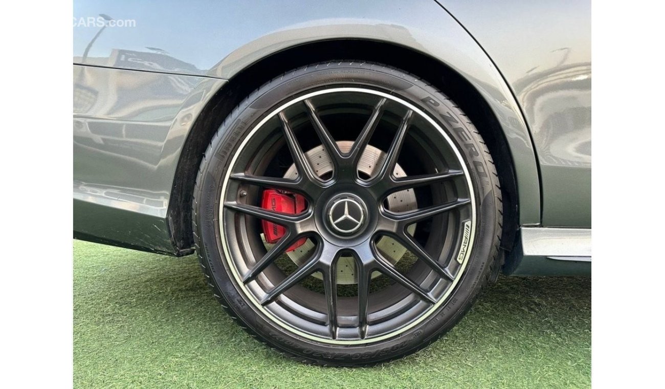 Mercedes-Benz E 63 AMG (2018) MERCEDES E63s //AMG// FULL OPTION -EXCELLENT CONDITION-