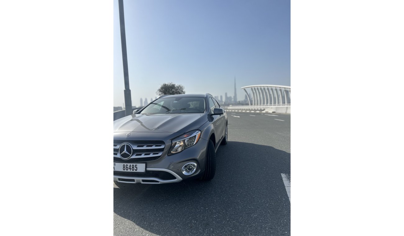 Mercedes-Benz GLA 250