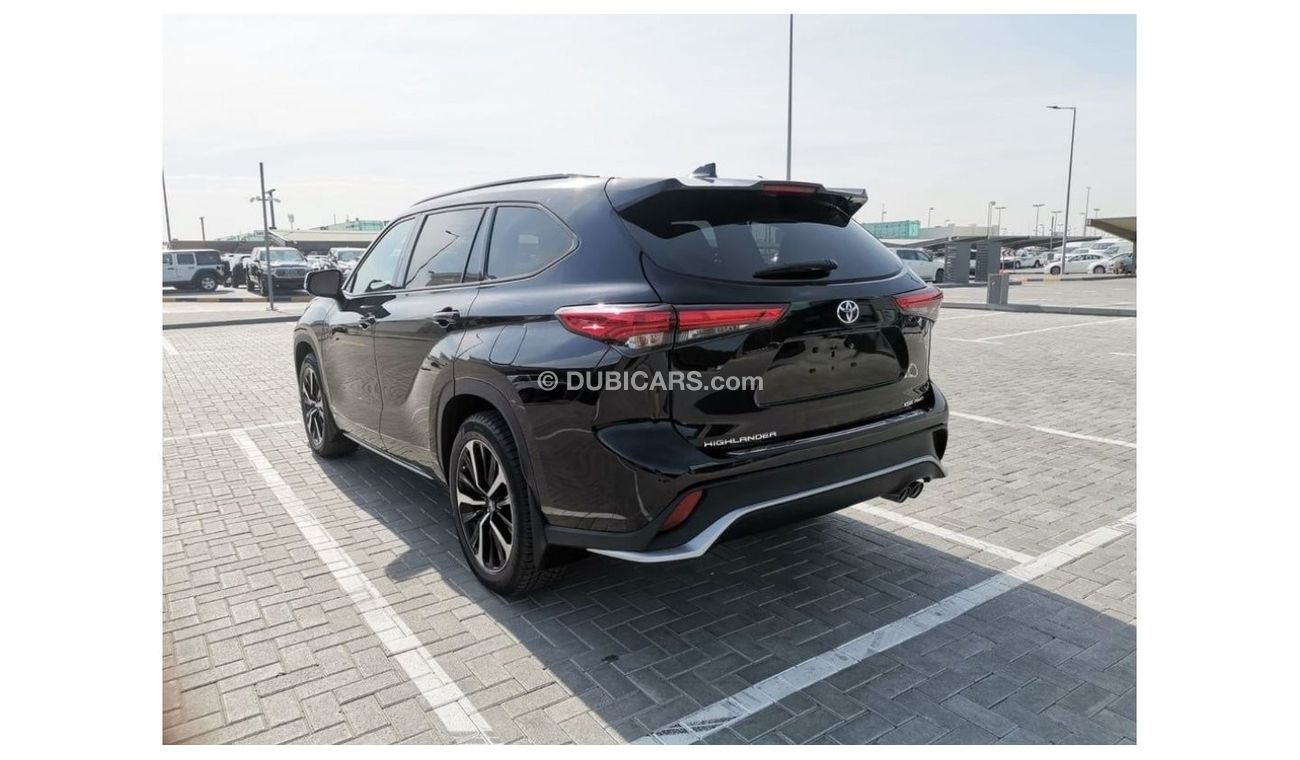 Toyota Highlander Toyota Highlander XSE - 2022- Black