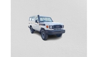Toyota Land Cruiser Hard Top LC 78 4.5 T/DSL - E FOR EXPORT