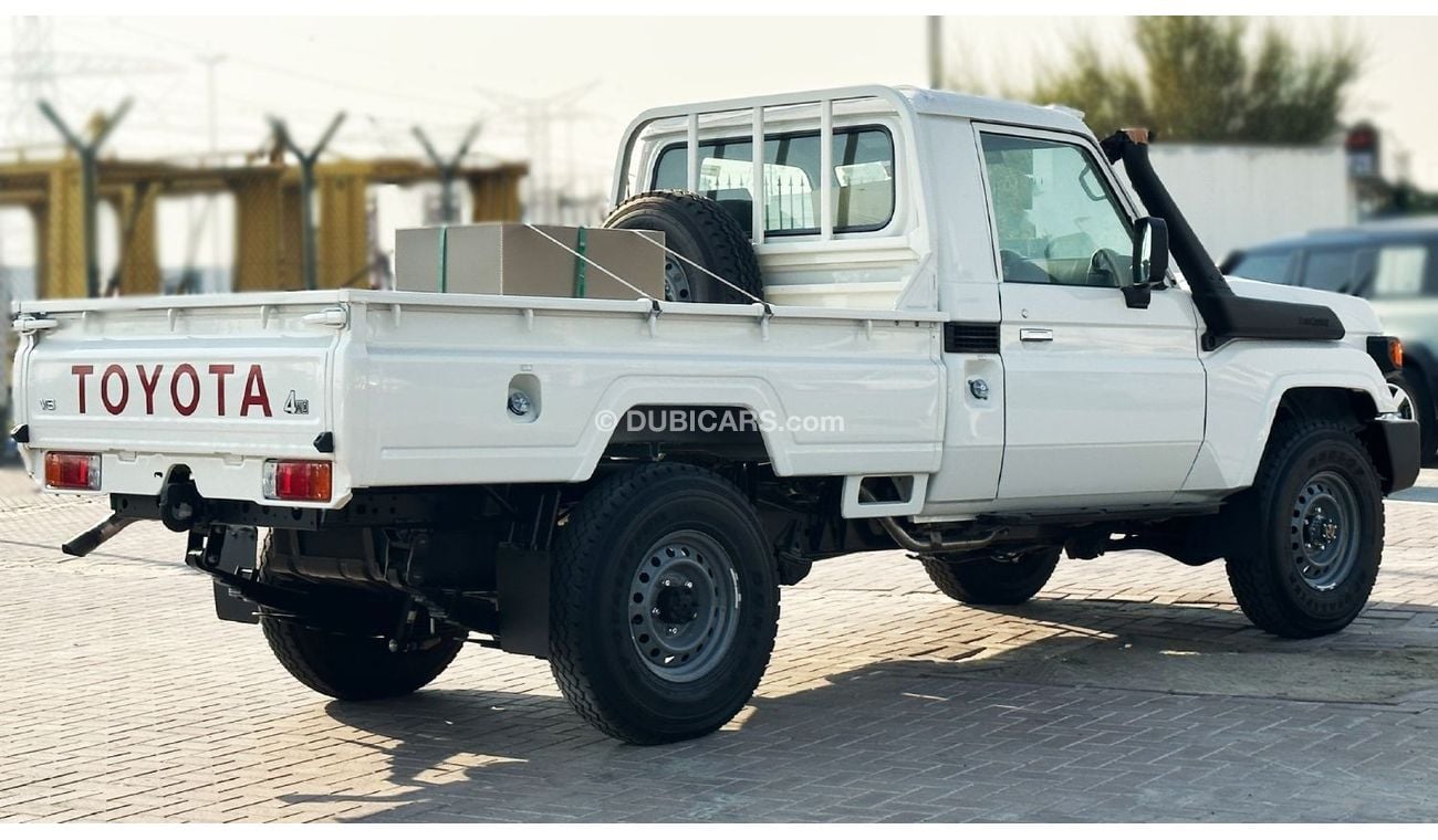 New Toyota Land Cruiser Pick Up LC79 4.0L PET 2024 PICK-UP SC 4X4 M/T ...