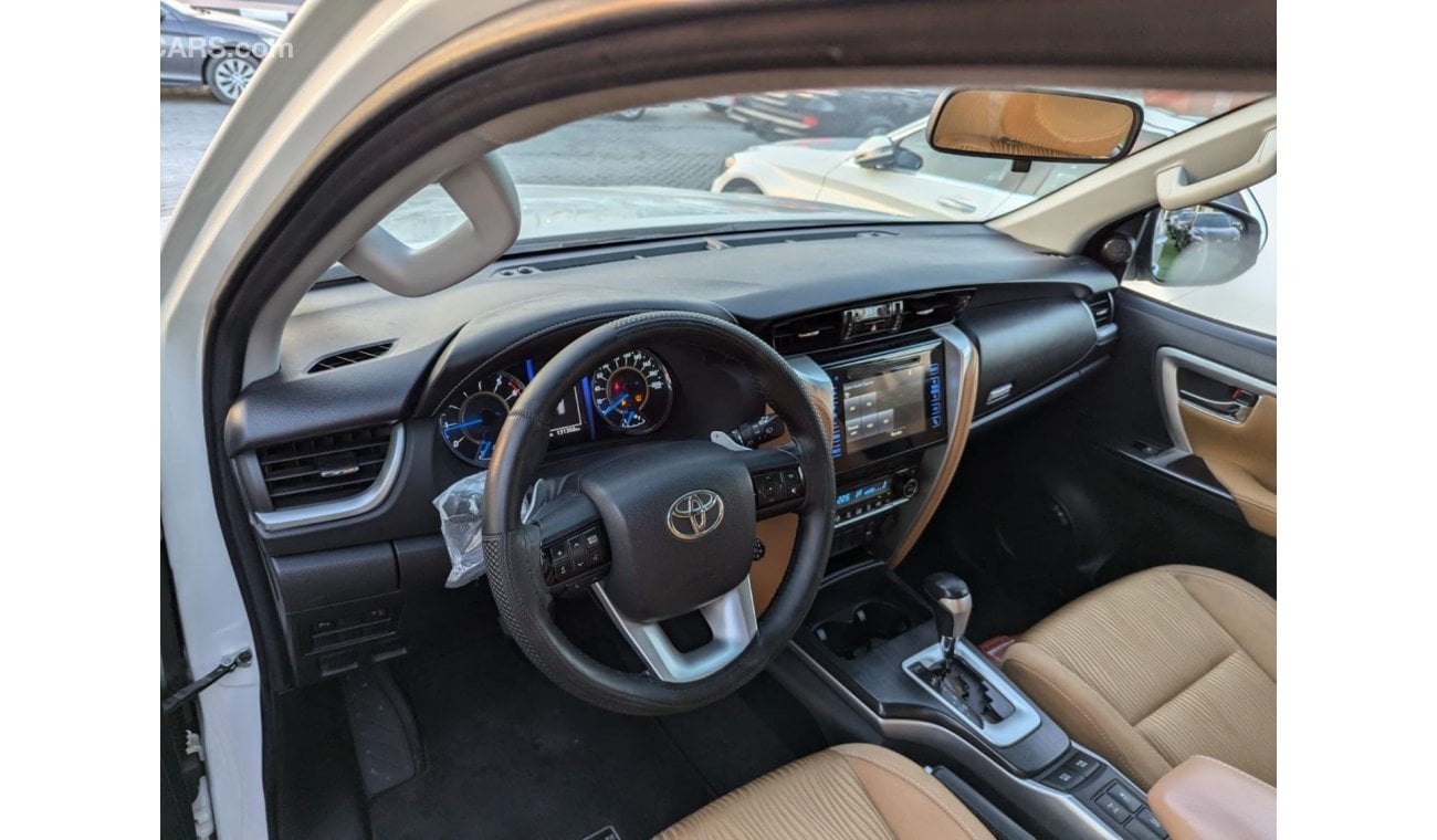 Toyota Fortuner 2019 TOYOTA FORTUNER V6 GXR 4.0L (278 HP) - Automatic . Gasoline . Four Wheel Drive . clean car no a