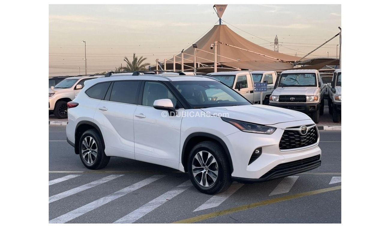 Toyota Highlander *Ramadan Offer* LIMITED TIME OFFER ONLY  2022 TOYOTA HIGHLANDER XLE 3.5L V6  SUNROOF / EXPORT ONLY