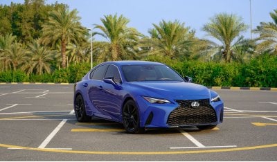 لكزس IS 300 اكسيلنس 2022  Lexus IS 350   5dr SEDAN ,  2.0L  4cyl  ,