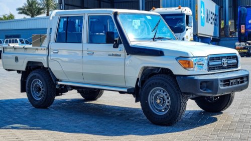 تويوتا لاند كروزر بيك آب TOYOTA LAND CRUISER 79 4.0L 4X4 P