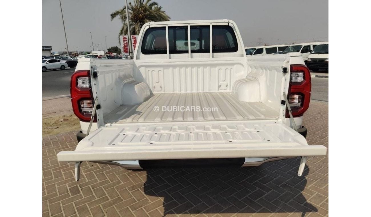 تويوتا هيلوكس 2024 Toyota Hilux Double Cab (Full-Option with Push Start) 2.7L 4-Cyl Petrol M/T 4x4 Only For Export