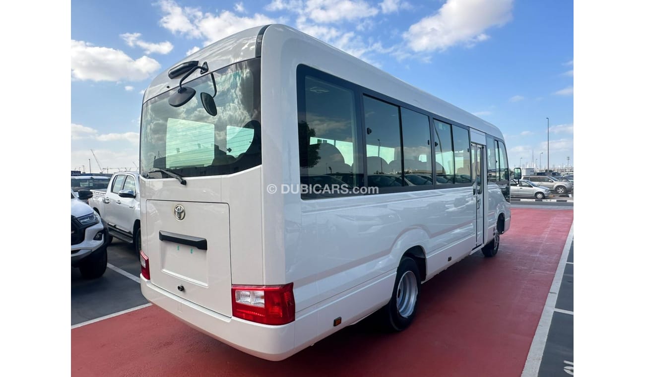 تويوتا كوستر TOYOTA COASTER 4.0 MT 22 SEATS WITH COOLBOX WHITE 2023