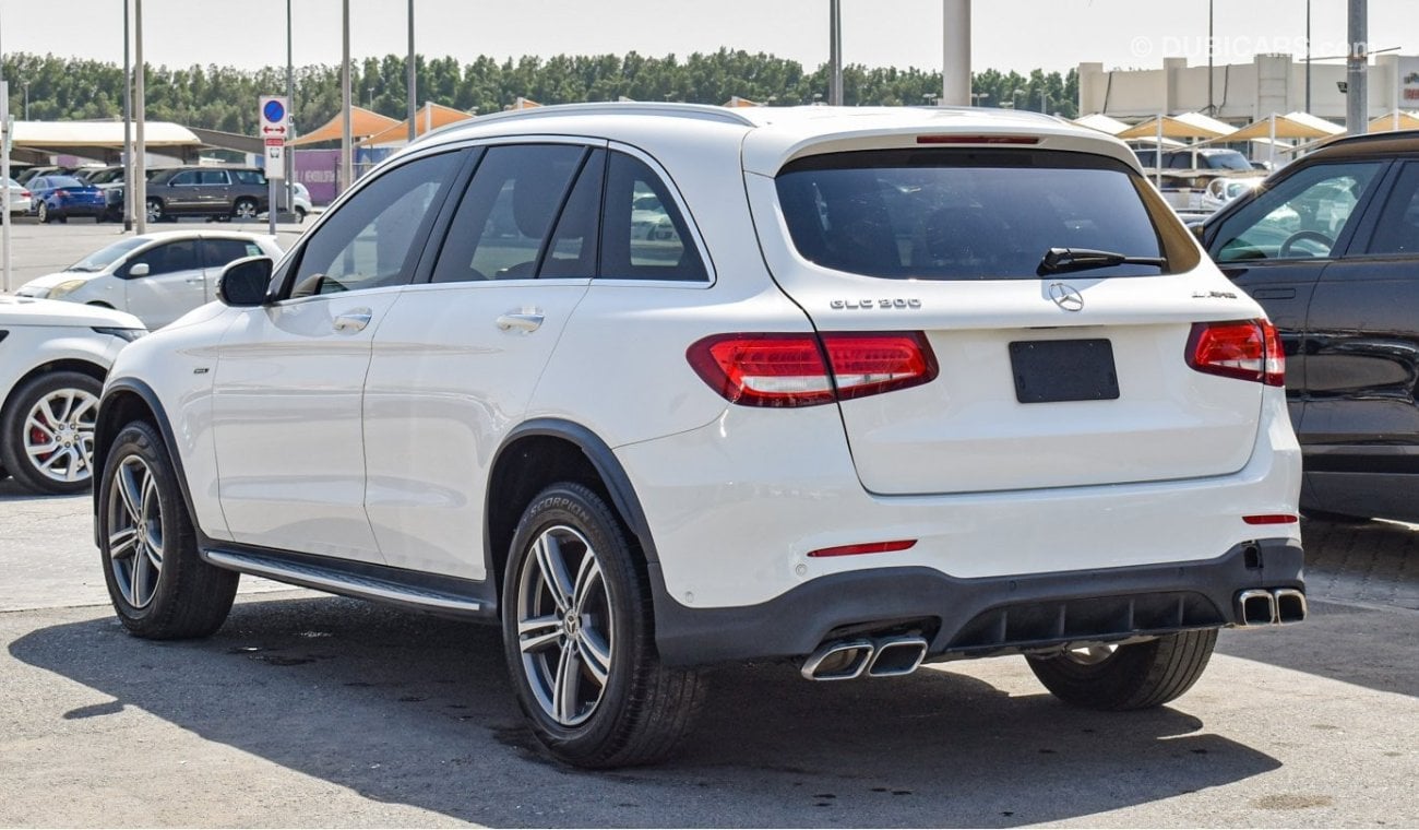 مرسيدس بنز GLC 300 كوبيه AMG