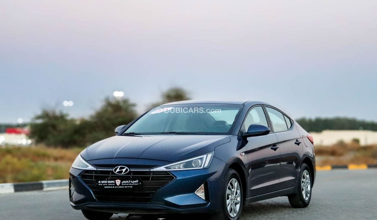 هيونداي إلانترا GL 1.6L hyundai elantra 1.6L 2019 GCC accident free in excellent condition 833 P.M